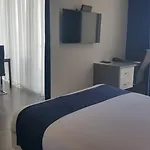 Hotel Pebbles Boutique 3*