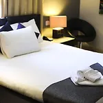 Pebbles Boutique Hotel