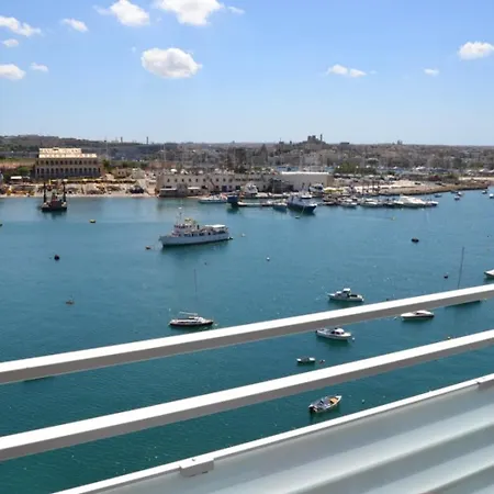 Aparthotel Pebbles Boutique Sliema