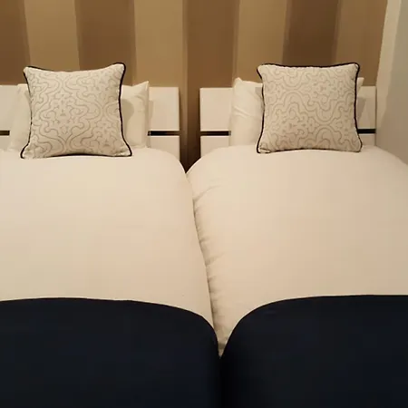 بيبلز بوتيك أبارتهوتل 3*