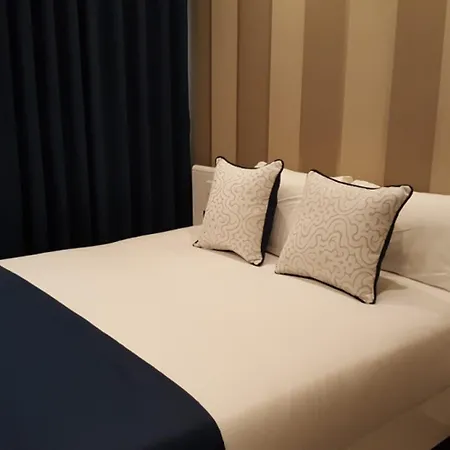 Pebbles Boutique ホテル スリーマ