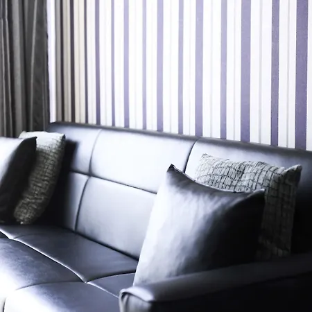 Pebbles Boutique Aparthotel