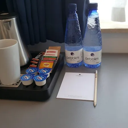 Pebbles Boutique スリーマ