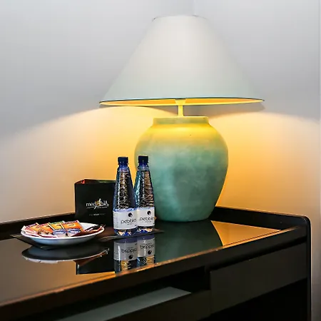 ホテル Pebbles Boutique 3*