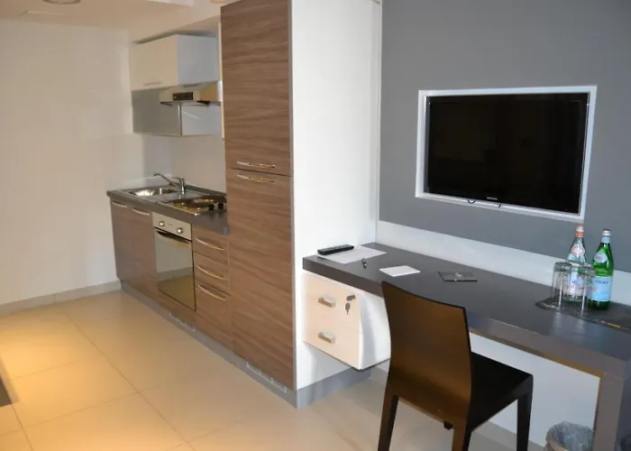 Pebbles Boutique Hotel 3*