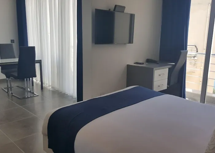 Hotel Pebbles Boutique 3*