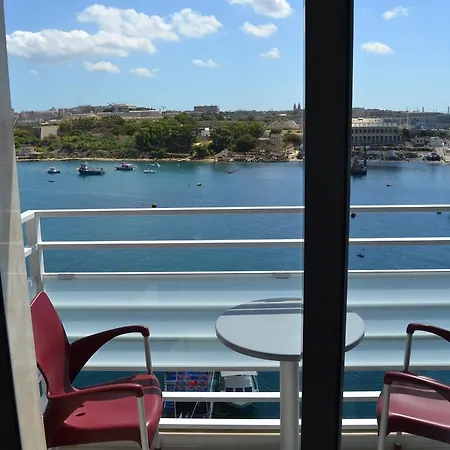 Aparthotel Pebbles Boutique Sliema