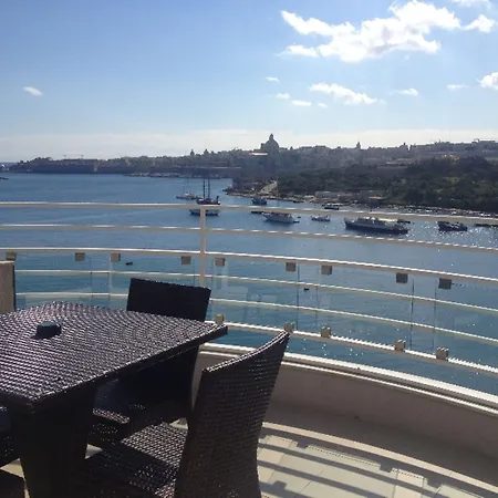 Aparthotel Pebbles Boutique Sliema