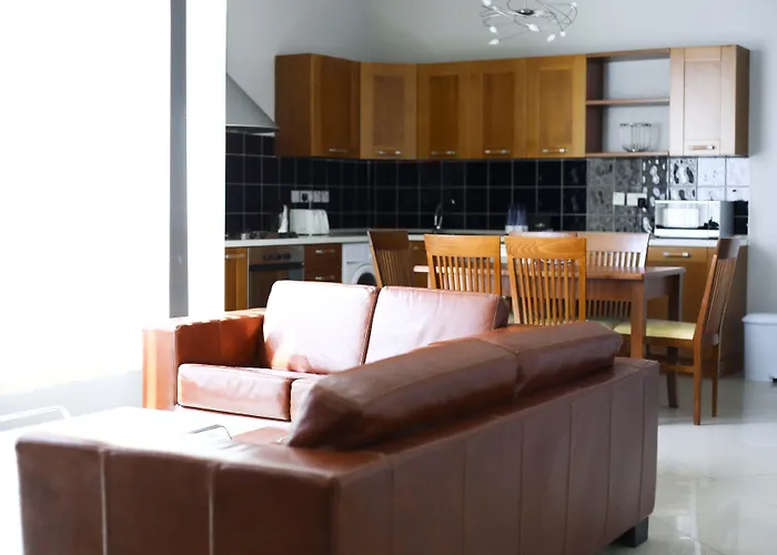 Pebbles Boutique סליאמה