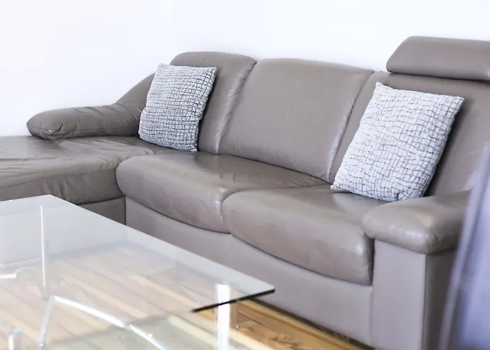 מלון Pebbles Boutique 3*